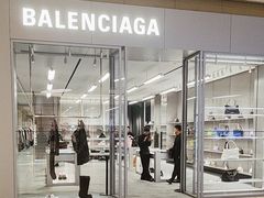 -BALENCIAGA(德基广场店)