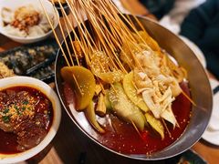 成都冷锅串串香-付小姐在成都(中山公园店)
