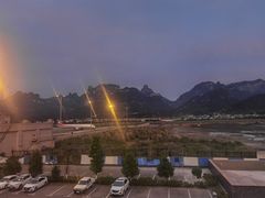 -张家界荷花国际机场