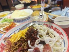 -怪噜范·老贵阳街头名小吃(鸿通城店)