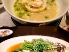 龙虾泡饭-夏苑(新加坡丽思卡尔顿美年酒店)