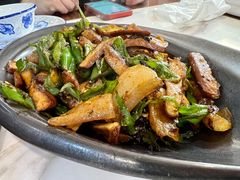 螺丝椒炒肉片-独一道·邵伯龙虾土菜馆·烧烤(雨花西路店)
