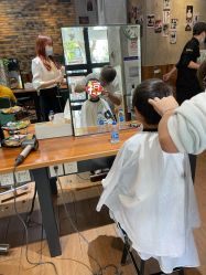 -PE SALON