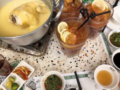 金牌花胶浓汤鸡煲-禄婶鸡煲·打边炉