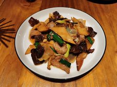 -十三式重庆江湖菜(金茂览秀城店)