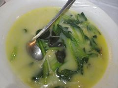 荠菜元子-眷江南之小蓝鲸(王府大街店)