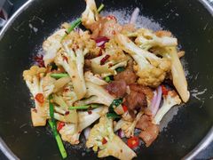 -呷湘厨·鱼汤捞饭·剁椒鱼头·辣椒炒肉(国家会展中心店)