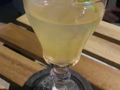 -Shift cocktail bar鸡尾酒吧