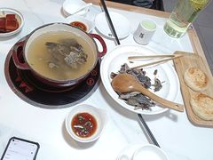 -黑鸡小馆(金源店)