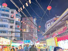 -昆明朗威酒店(昆明站火车站双桥夜市风情街店)