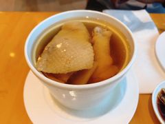 元盅鲜鸡汤-鼎泰丰(嘉年华•海信广场VILLAGE店)