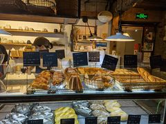 面包甜点陈列柜-仙峰天然面包(迎宾路店)