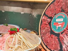 -周小明火锅(黑金冠社区店)