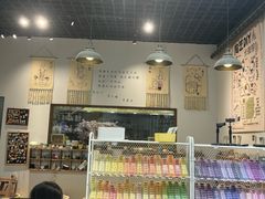 -垚火玩泥吧手作集合店·拼豆·陶艺