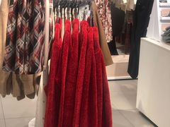 -H&M(鹏欣水游城店)