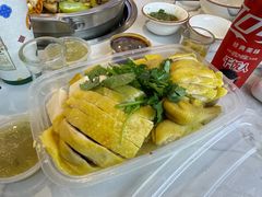 -强记湛江鸡饭店·二十七年老字号(拱北店)