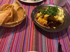 -香巴拉云南餐厅(华莱坞店)