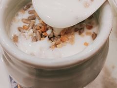 -壹号院音乐餐厅•烤全羊•新疆菜(浐灞店)