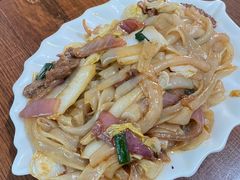 牛肉炒河粉-食来运转平潭小吃(平潭店)