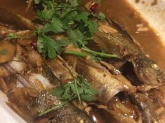 -马路边上·小海鲜烧烤(八一路店)
