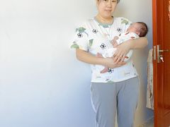 -爱月宝月嫂·育儿嫂(哈尔滨总店)