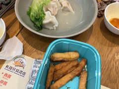 -美食小镇·观赏珍稀鸟类·长隆熊猫酒店