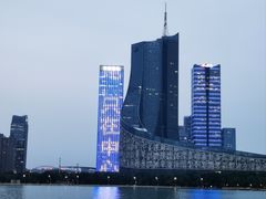 -天鹅湖体育公园