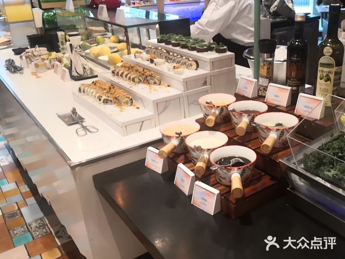 松咖啡自助餐厅·松北香格里拉图片