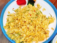 -雀舞云南菜(天津天河城购物中心店)