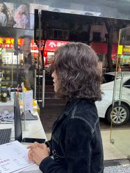 点击看大图 -藤野造型专业烫染接发