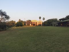 -侯臣咖啡文化村