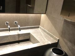 -星巴克臻选(南京艾尚天地店)