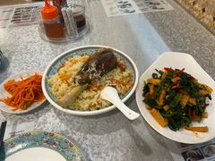 手抓饭-汗腾格里·风味餐厅(新疆驻京办店)