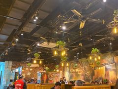 大堂-小俩口烧烤东北菜(双井店)