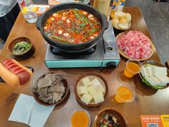 -黔有有贵州酸汤夺夺粉火锅(五味十字店)
