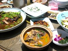 -江南驿·二十余年创意杭帮味(良渚玉鸟集店)