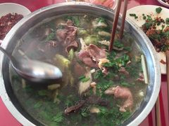 -谢老五跷脚牛肉·非遗传承店