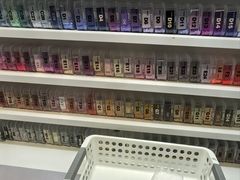 -垚火玩泥吧手作集合店·拼豆·陶艺
