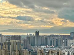 -锦厨国际自助餐厅 · 云端景观 (昆明索菲特大酒店)