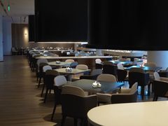 -涨巢·潮玩水疗局