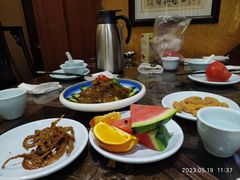 -齐鲁酒店