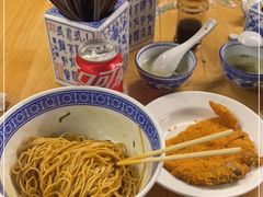 -沪西老弄堂面馆(定西路店)