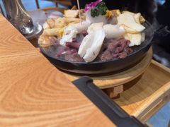 -一朵菌·野生菌探索家火锅(南亚店)