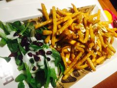 -BHC炸鸡(明洞总店)