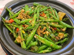 -堂瓦里·33年传统赣菜(第一街区店)