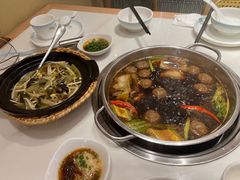 -鹅香四海·卤水火锅·砂锅粥·潮汕菜(宝安店)
