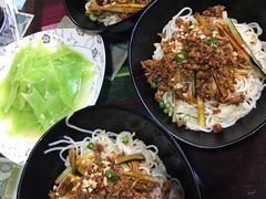 -口口香小吃店