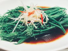 白灼瓜尖-初蓉丨遇见新川菜(亲贤街荣耀店)