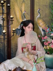 -米兮美学换装自拍馆