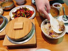 -百年石锅饭(阿里郎美食街店)